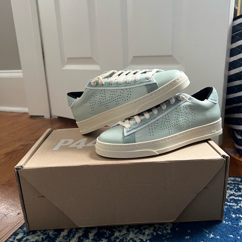 P448 Sneakers